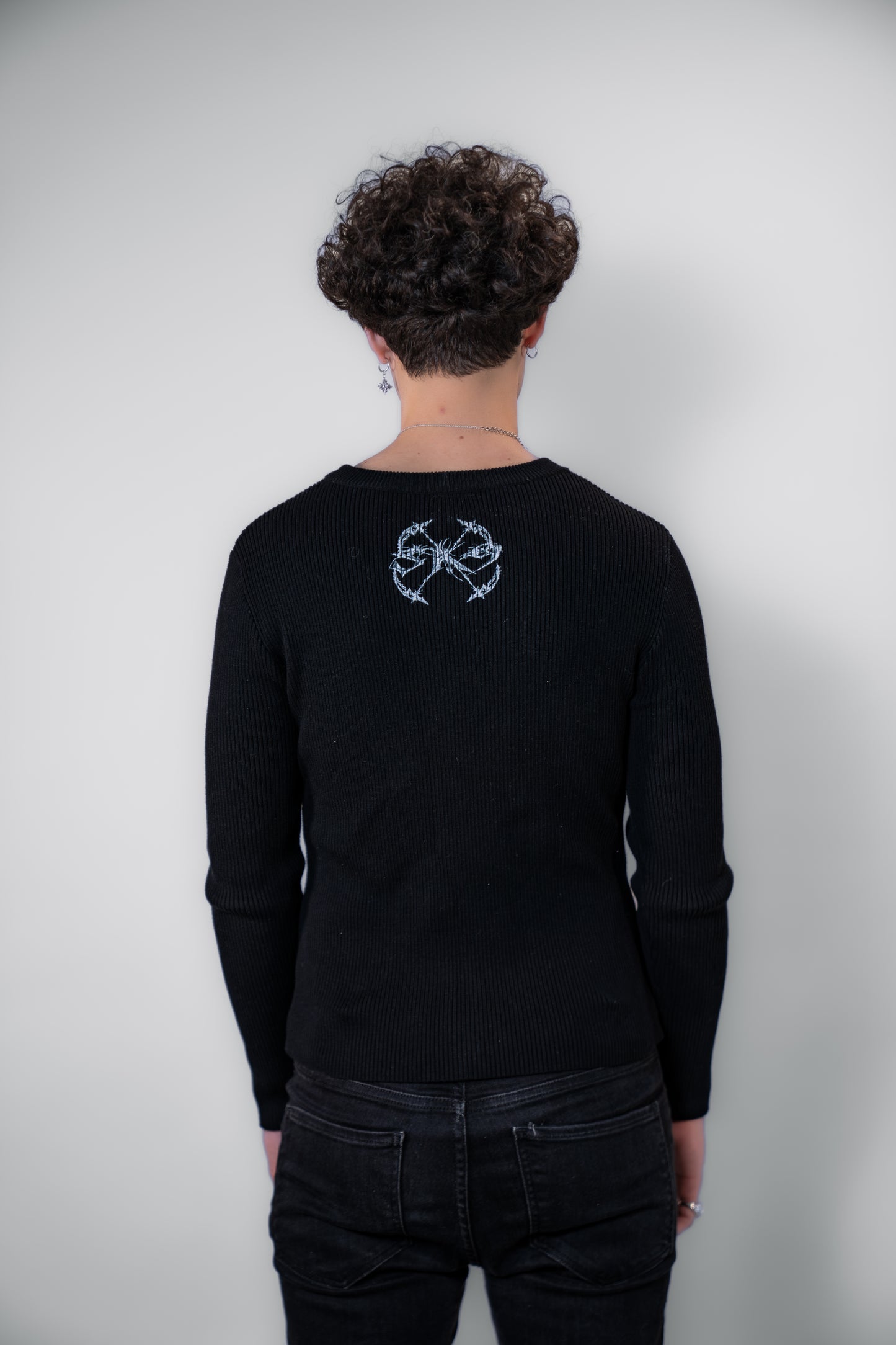 Troya sweater “BLACK”